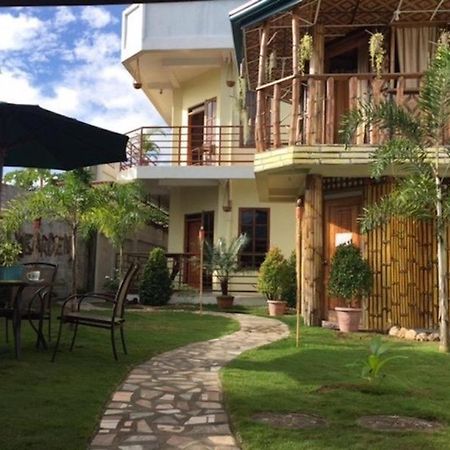 Bamboo Garden Boutique Hotel Таклобан Экстерьер фото